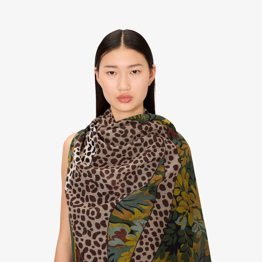 Inoui-editions-foulard-mike-khaki-coton-2.jpg