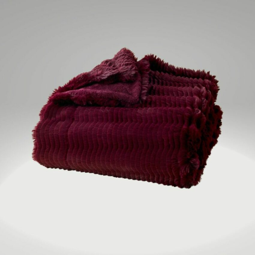 Cocooning Throws - Plum Wave