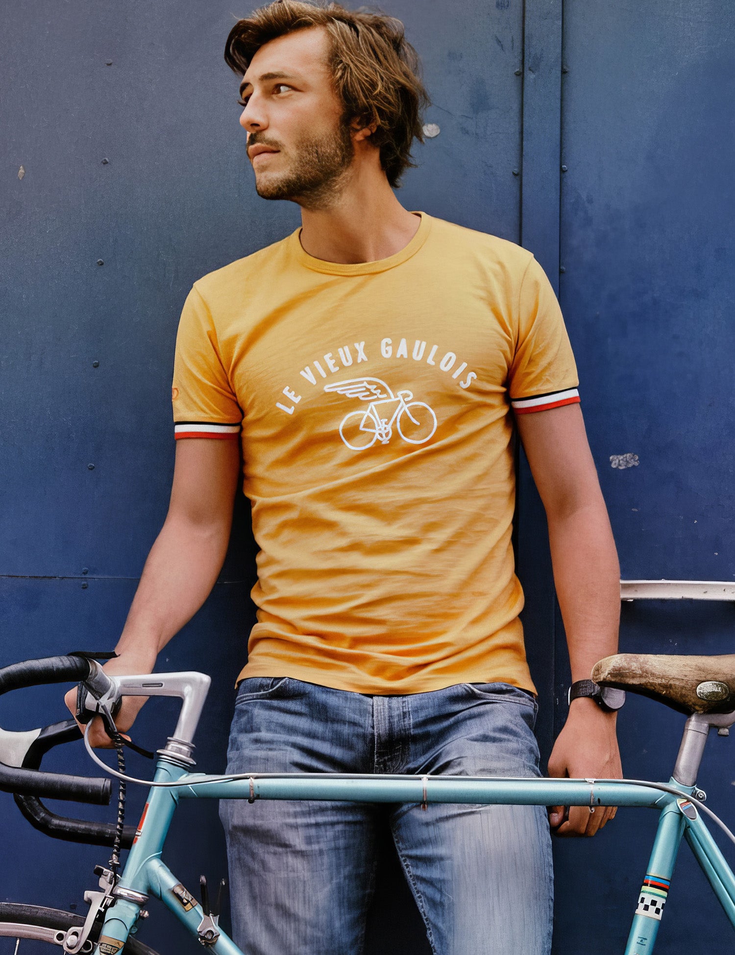 T-shirt-Sports-d-Epoque-Vieux-Gaulois-Velo-Aile-Orange-artydandy-4_46b70697-370b-4d17-9310-6bcb400baabb.jpg