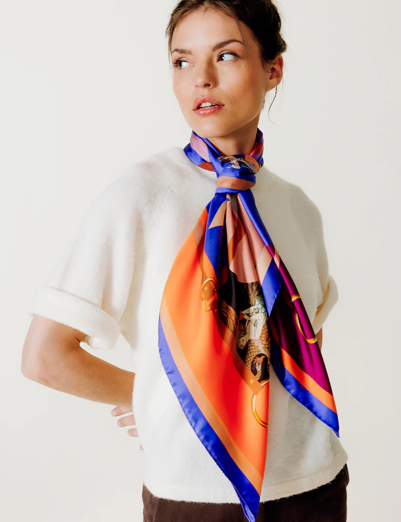 foulard-soie-mansion-orange-3.webp