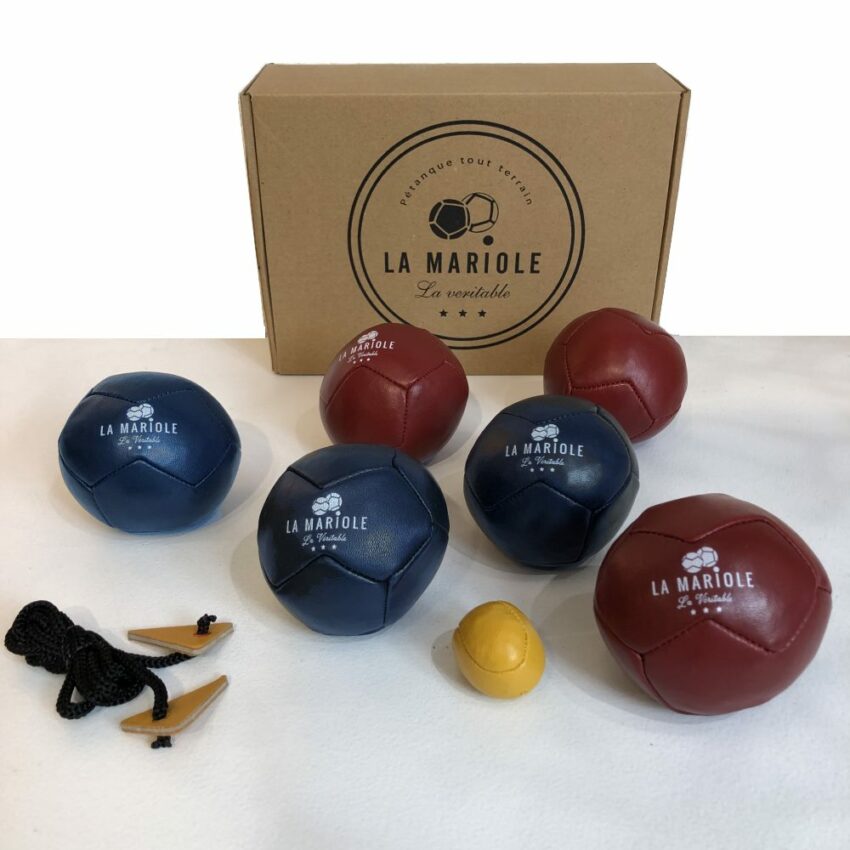 la-mariole-petanque-set-6-boules-cuir-bleu-rouge-artydandy.jpg