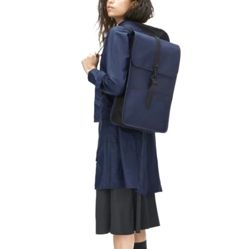 rains-sac-a-dos-backpack-bleu-artydandy-5