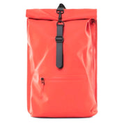 rains-sac-a-dos-backpack-rolltop-rucksack-rouge-artydandy-1