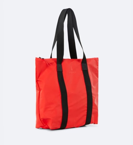 rains-sac-cabas-tote-bag-rush-rouge-artydandy-2